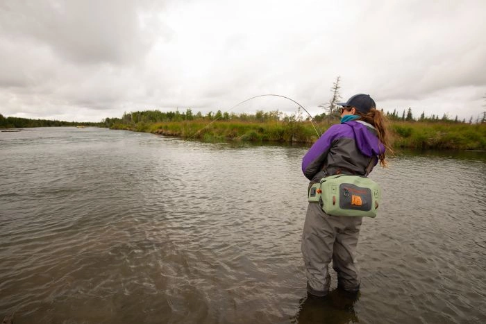 Fishpond Thunderhead Submersible Lumbar - Eco Yucca – Bild 4